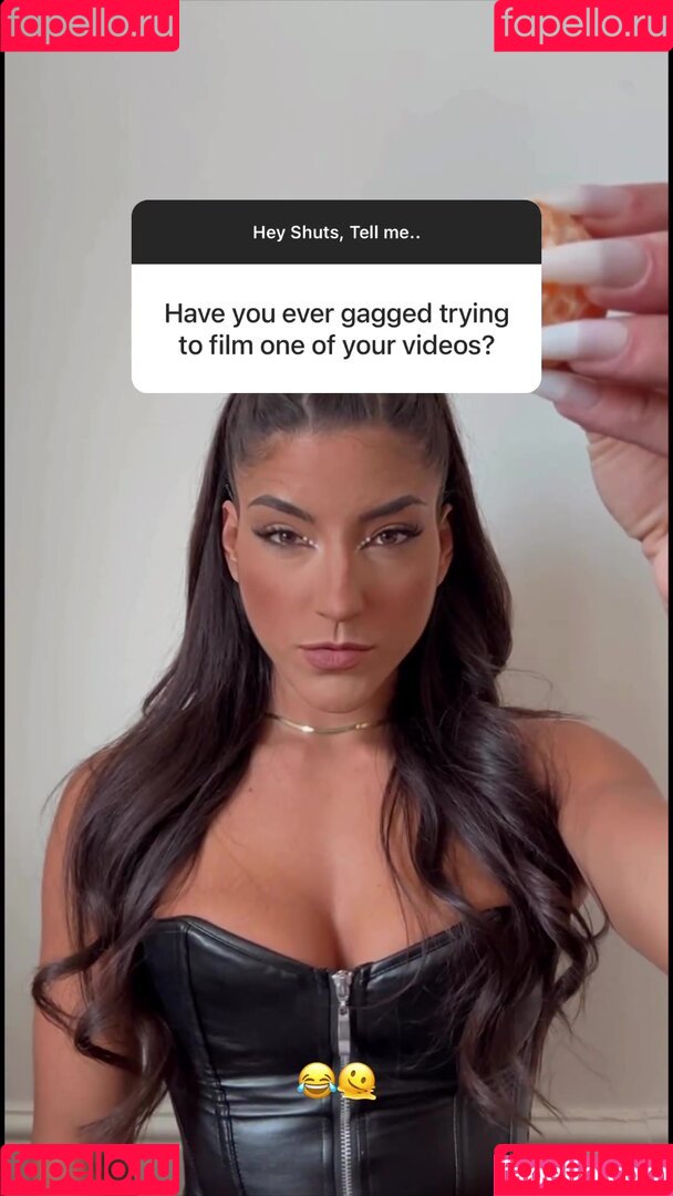 Leah Shutkever Onlyfans Photo Gallery 