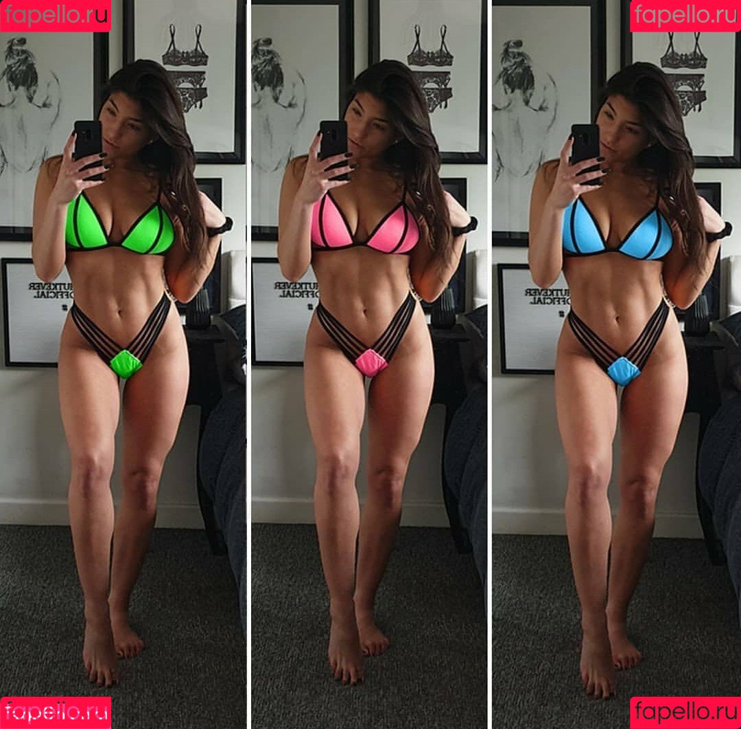 Leah Shutkever Onlyfans Photo Gallery 