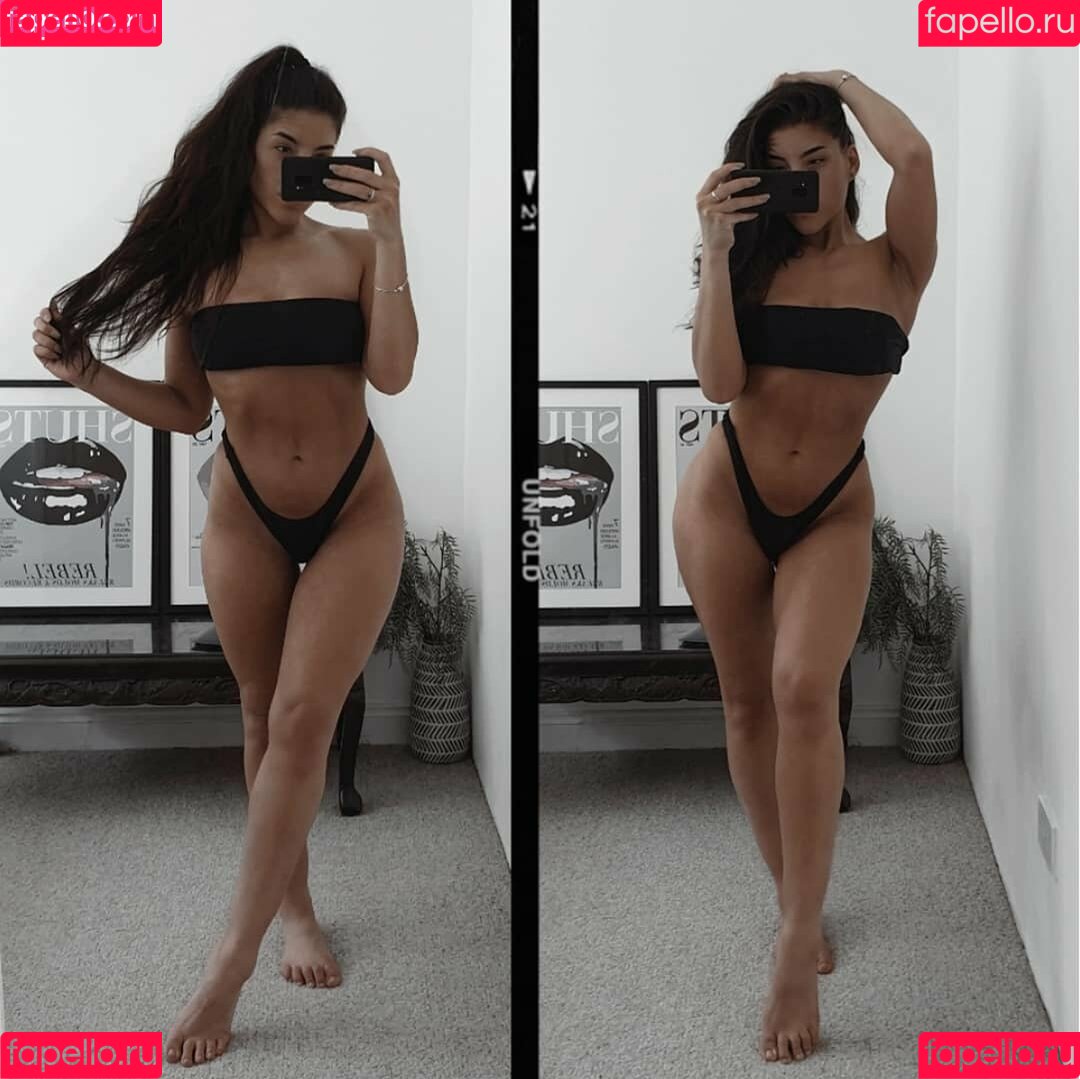 Leah Shutkever Onlyfans Photo Gallery 