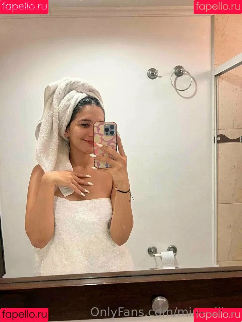 mingalilea Onlyfans Photo Gallery 