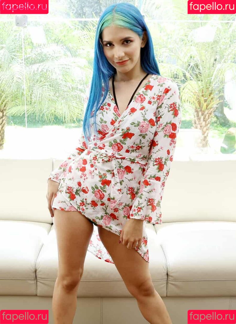 mingalilea Onlyfans Photo Gallery 