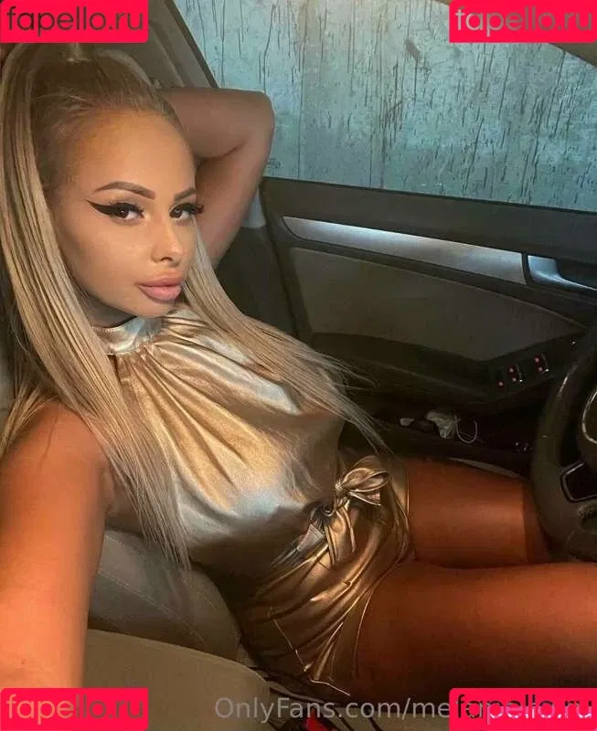 Melanie Lexxx Onlyfans Photo Gallery 