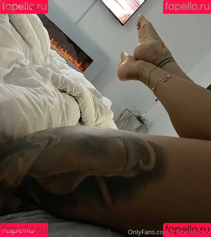 Melanie Lexxx Onlyfans Photo Gallery 