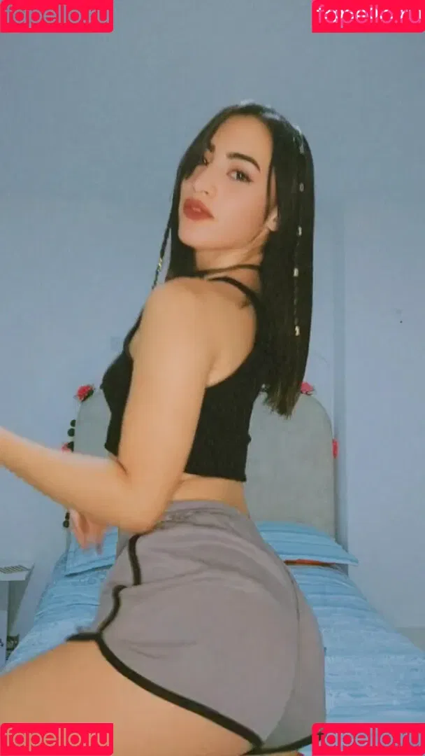 YulenyGz Onlyfans Photo Gallery 