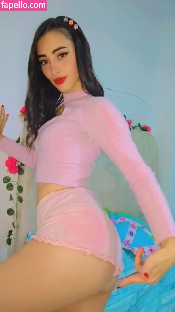 YulenyGz Onlyfans Photo Gallery 