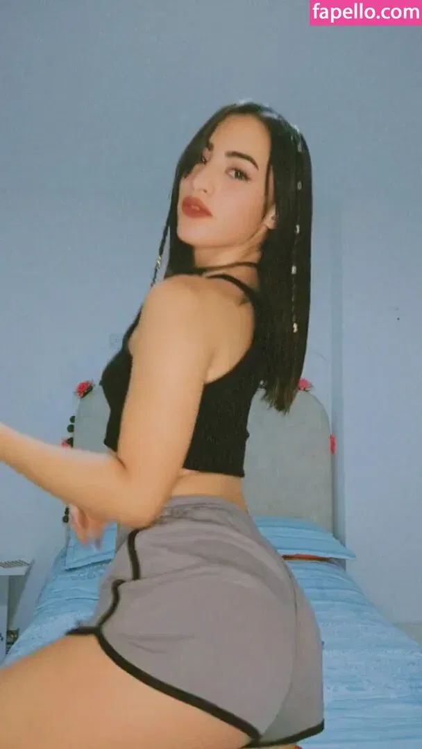 YulenyGz Onlyfans Photo Gallery 