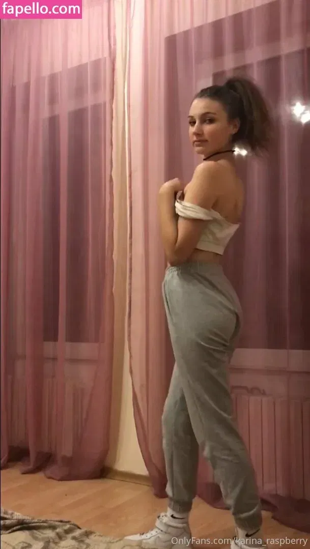 karina_raspberry Onlyfans Photo Gallery 