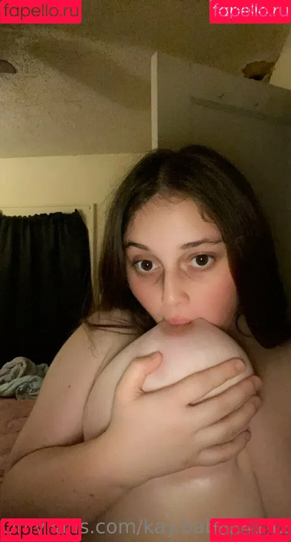 kay.baby24142 Onlyfans Photo Gallery 
