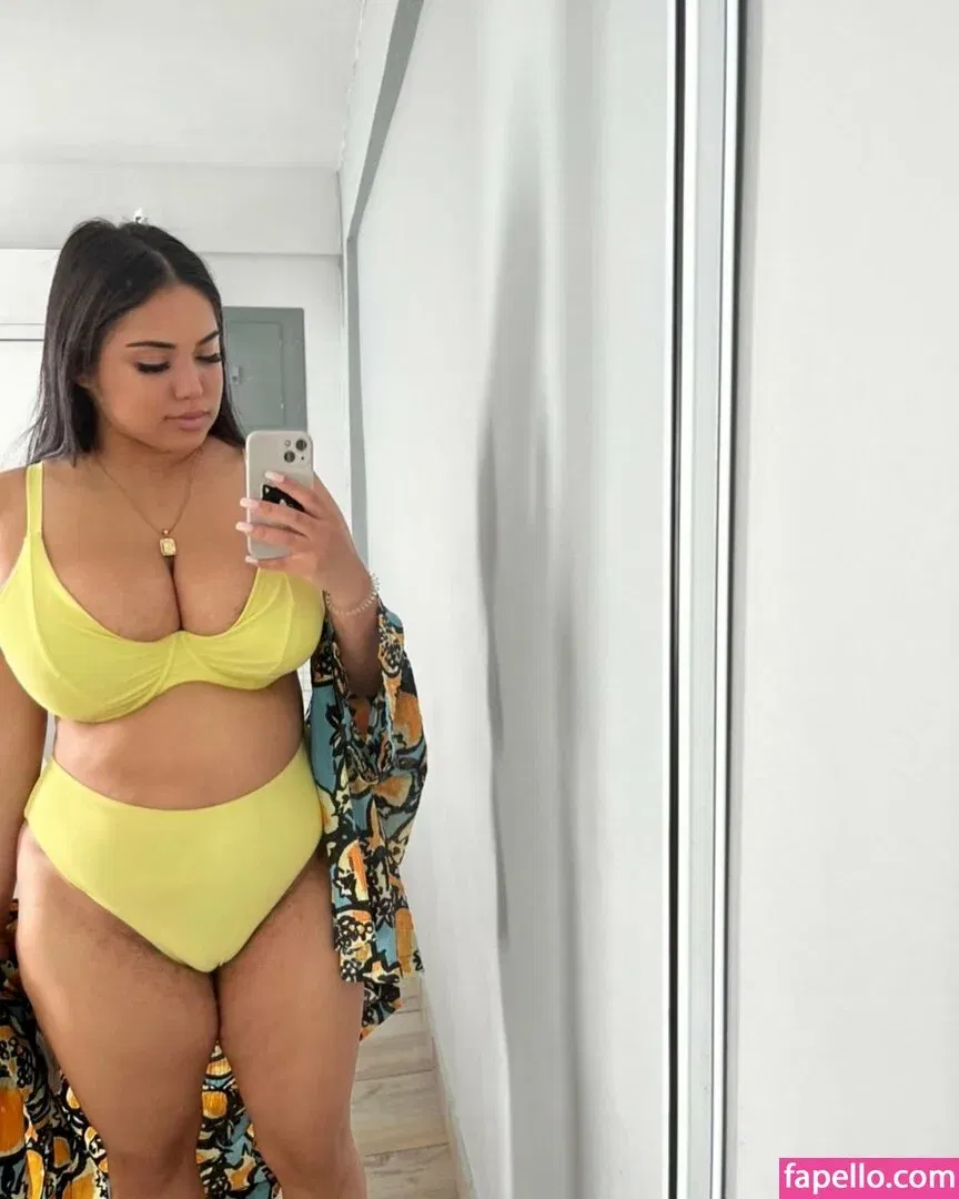 ydamxox Onlyfans Photo Gallery 