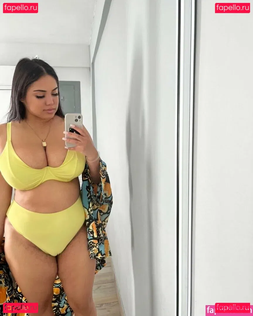 ydamxox Onlyfans Photo Gallery 