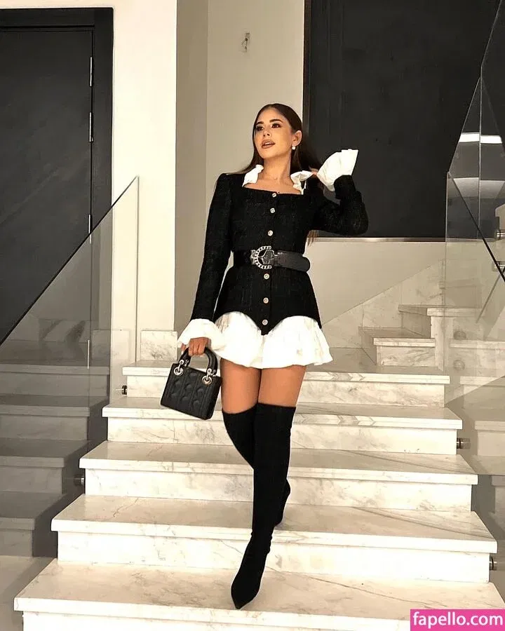 Heidy Karam Onlyfans Photo Gallery 