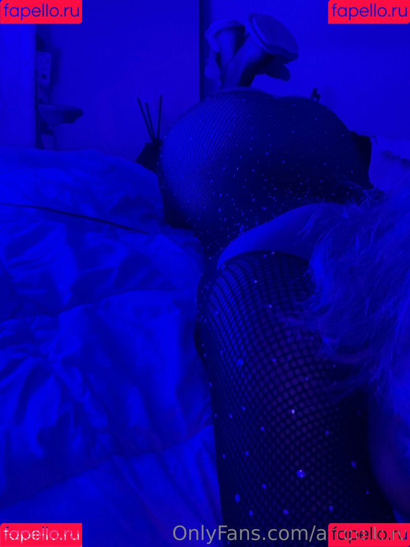 afroditlily Onlyfans Photo Gallery 