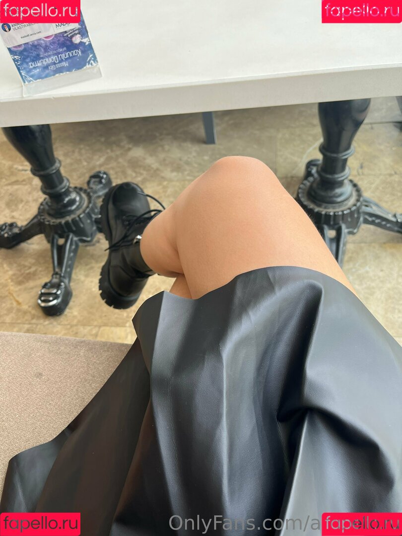 afroditlily Onlyfans Photo Gallery 