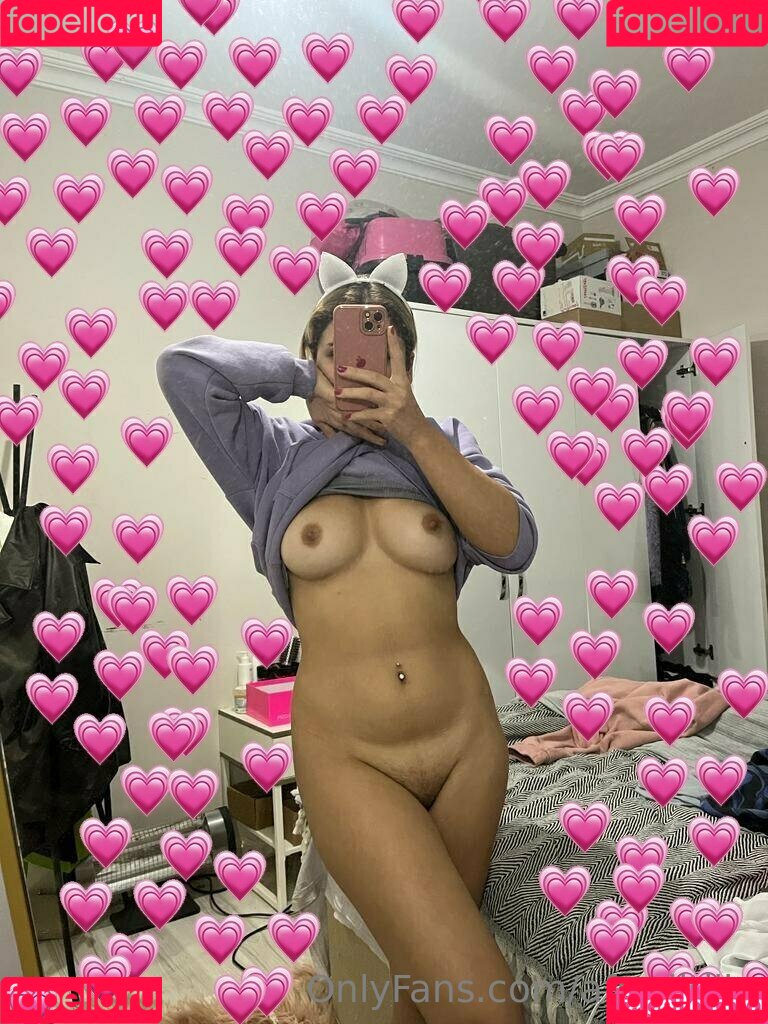 afroditlily Onlyfans Photo Gallery 