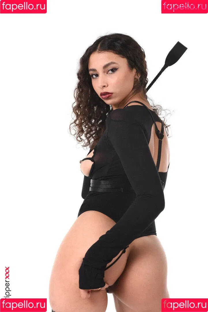 louloutedjm Onlyfans Photo Gallery 