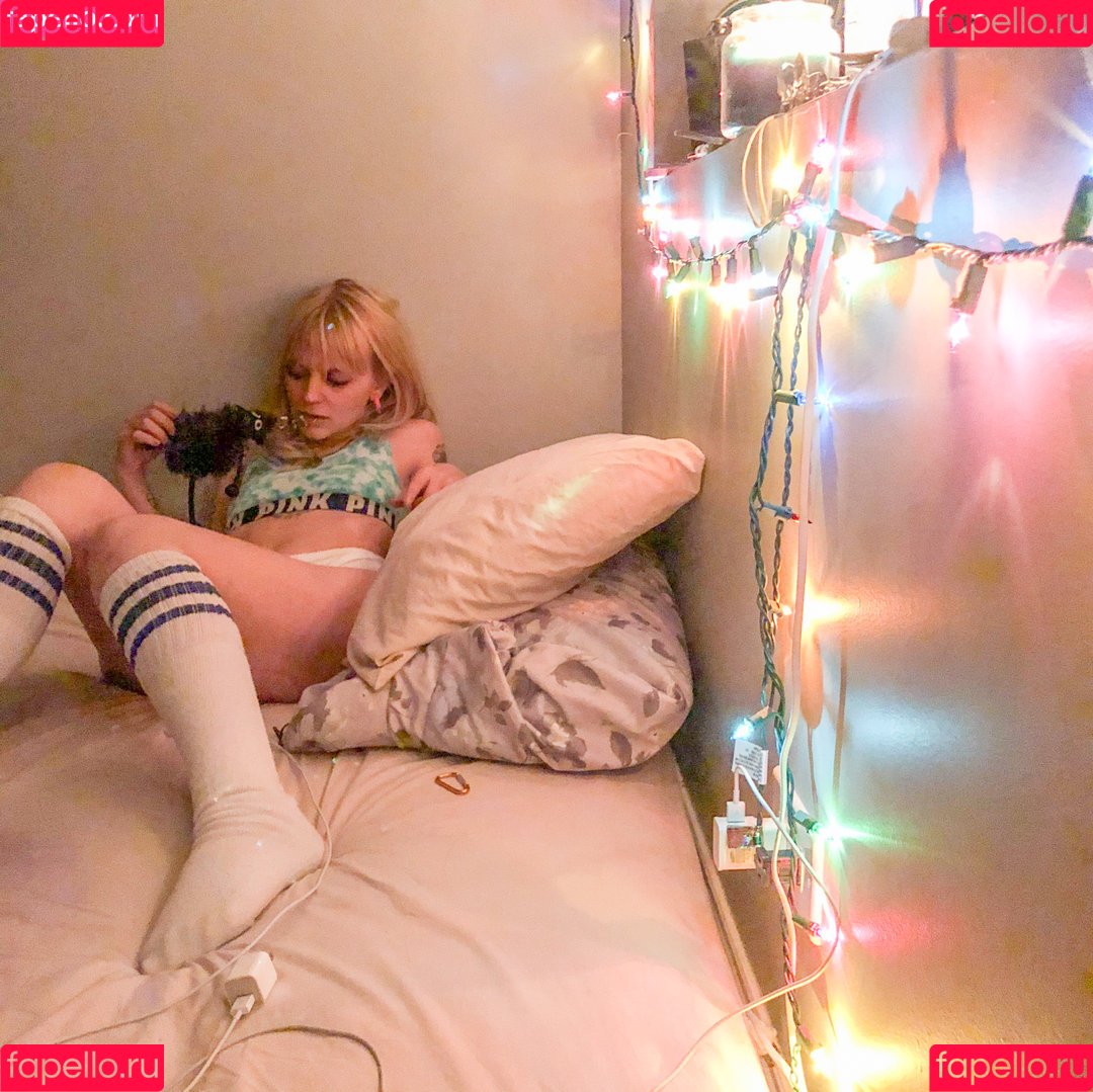 Bonnie Grace Onlyfans Photo Gallery 