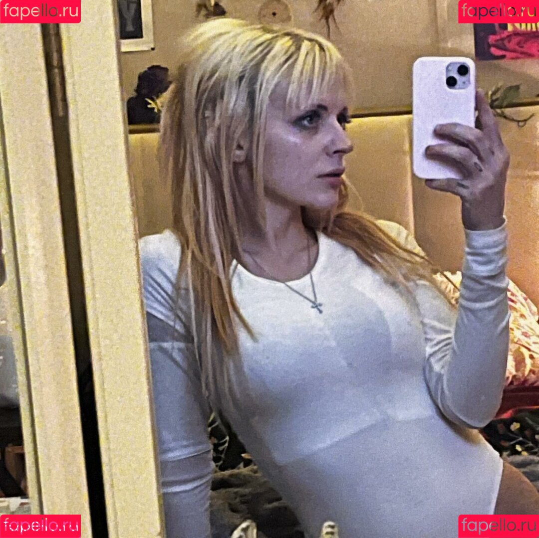 Bonnie Grace Onlyfans Photo Gallery 