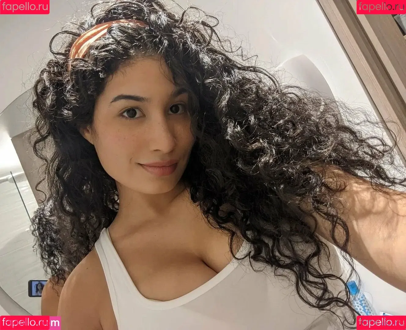 Isabella R Onlyfans Photo Gallery 