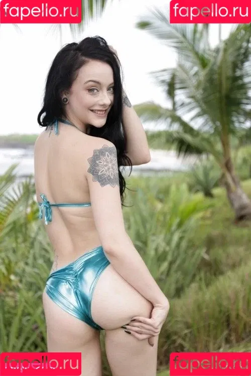 Alessa Savage Onlyfans Photo Gallery 
