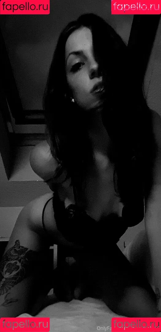 raquelitabr00 Onlyfans Photo Gallery 