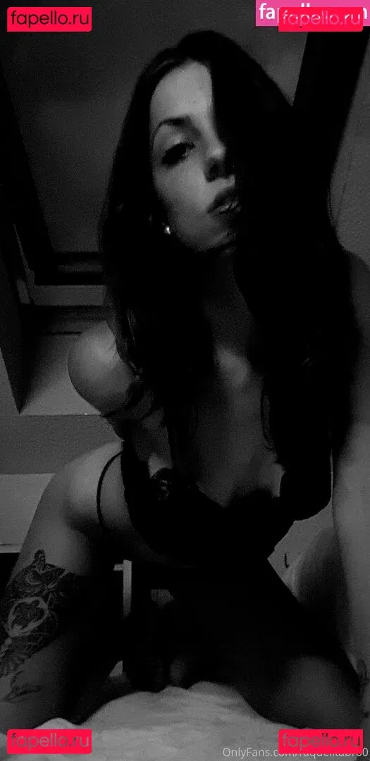 raquelitabr00 Onlyfans Photo Gallery 