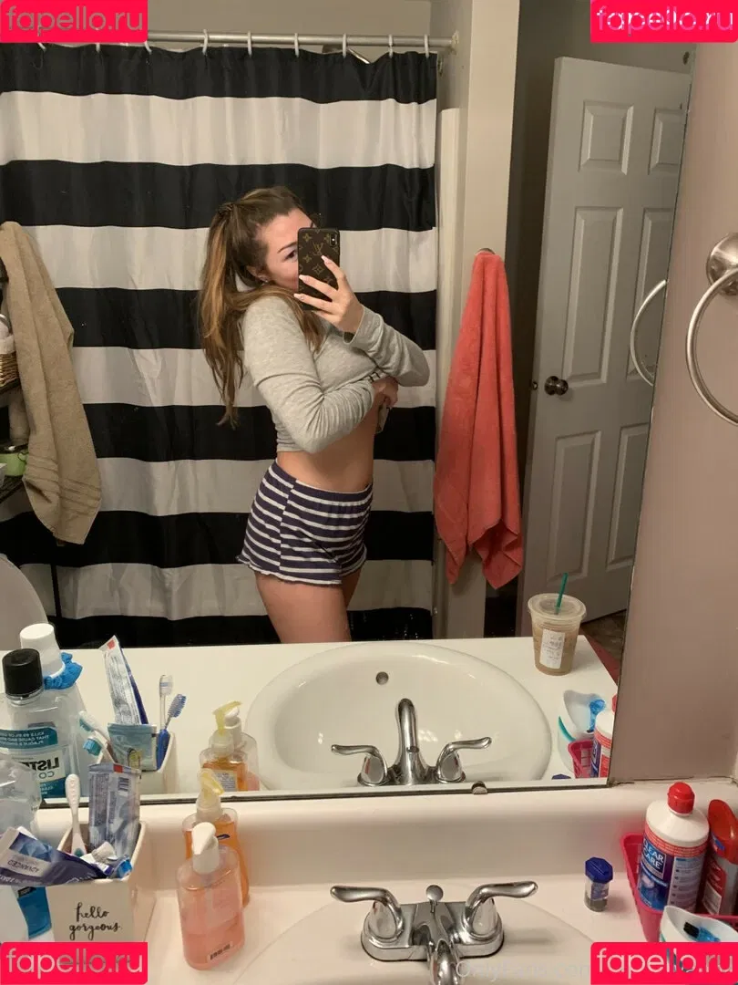 Emilayyy Babayy Onlyfans Photo Gallery 