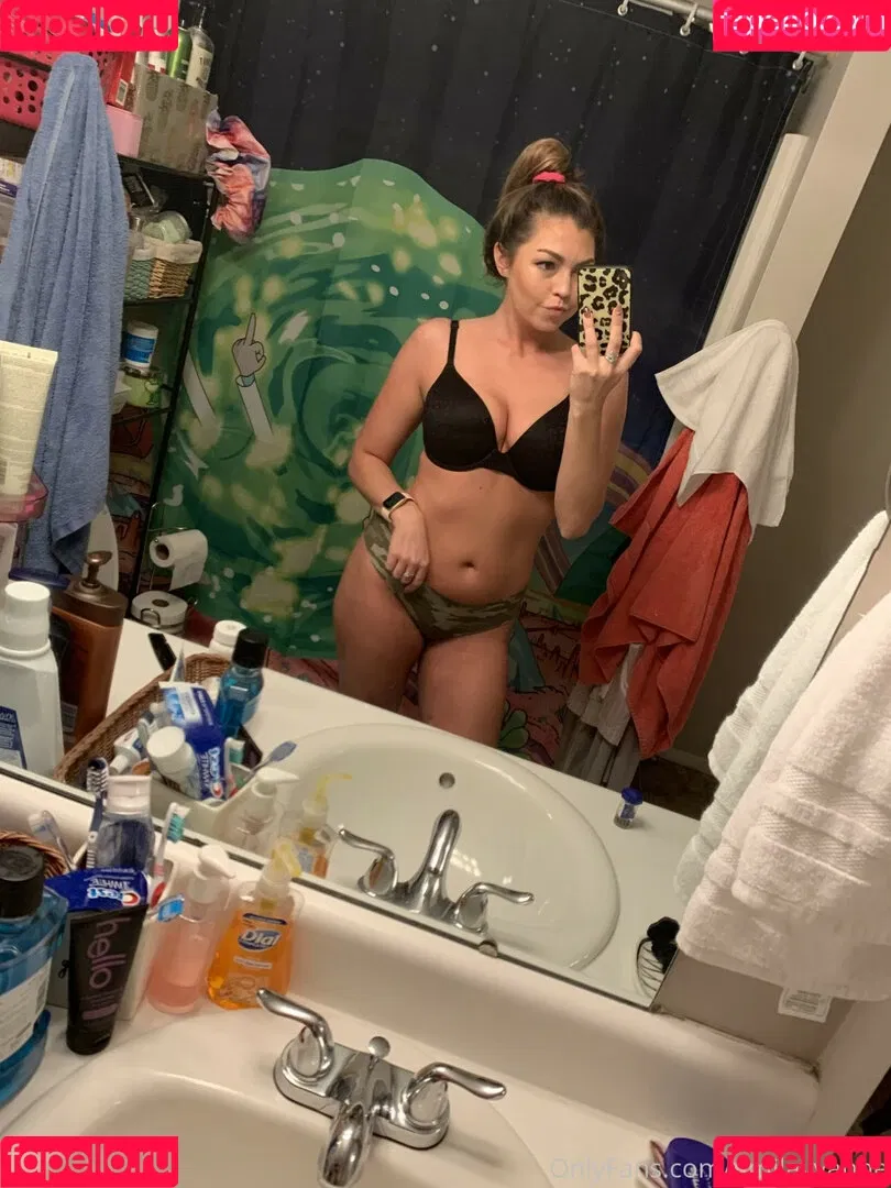 Emilayyy Babayy Onlyfans Photo Gallery 