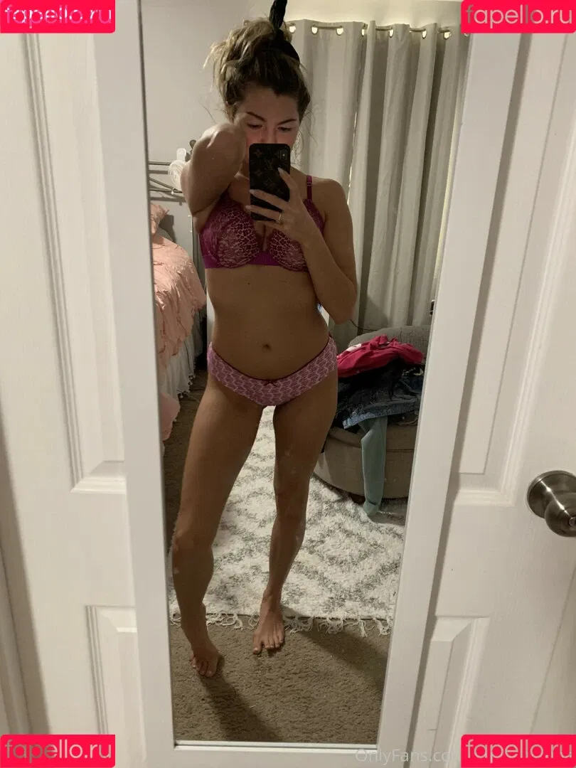 Emilayyy Babayy Onlyfans Photo Gallery 