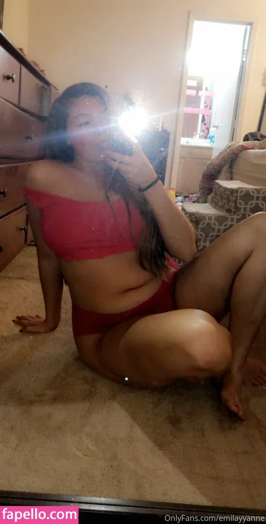 Emilayyy Babayy Onlyfans Photo Gallery 