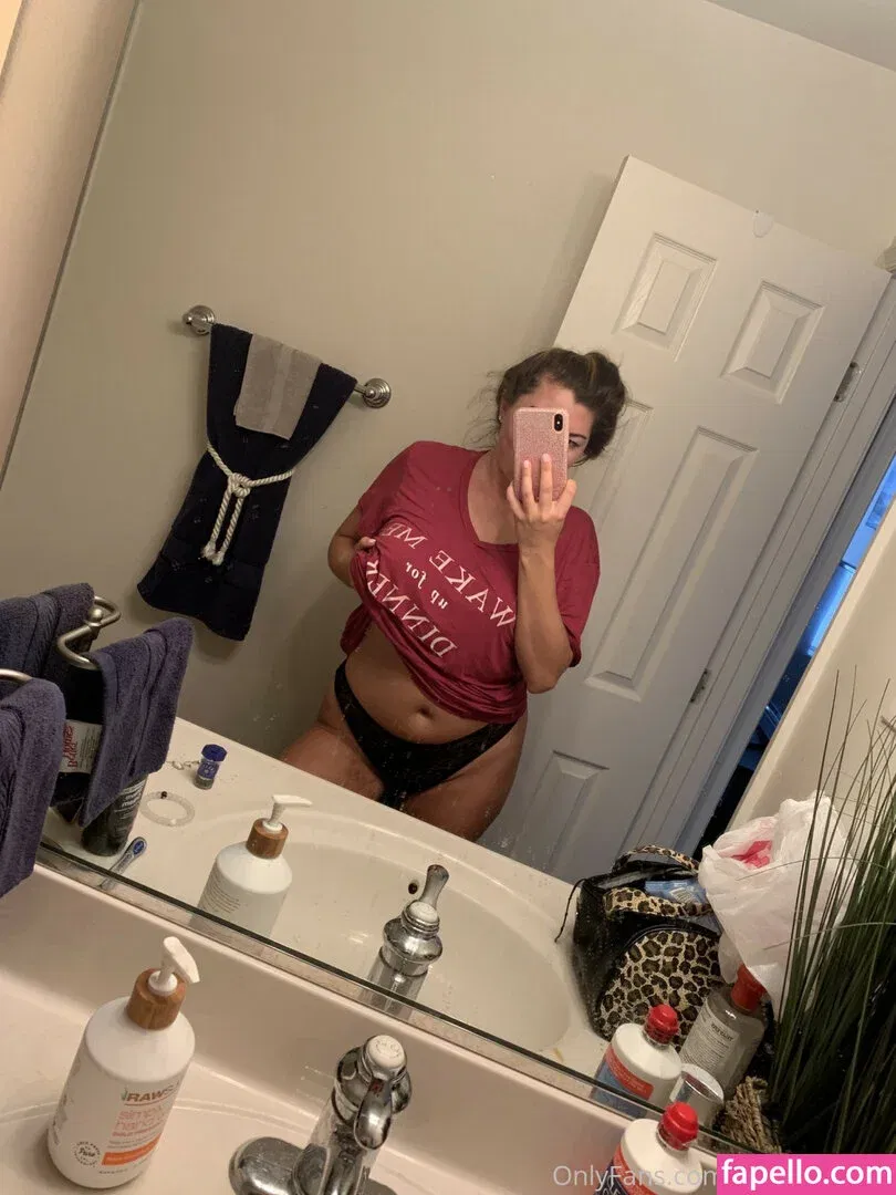 Emilayyy Babayy Onlyfans Photo Gallery 