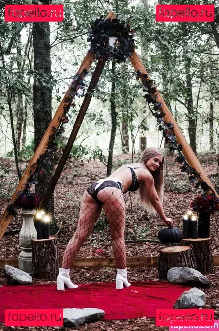 Grace Wood Onlyfans Photo Gallery 