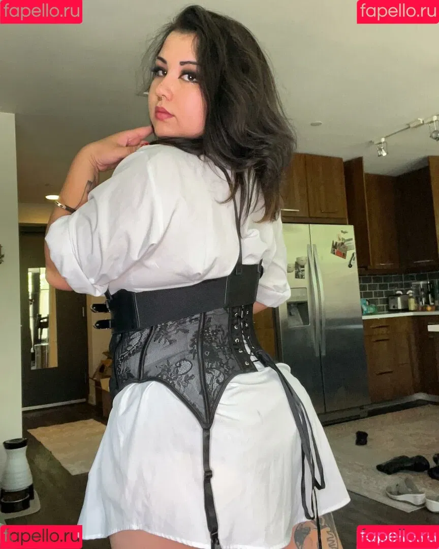Suki Jade Onlyfans Photo Gallery 
