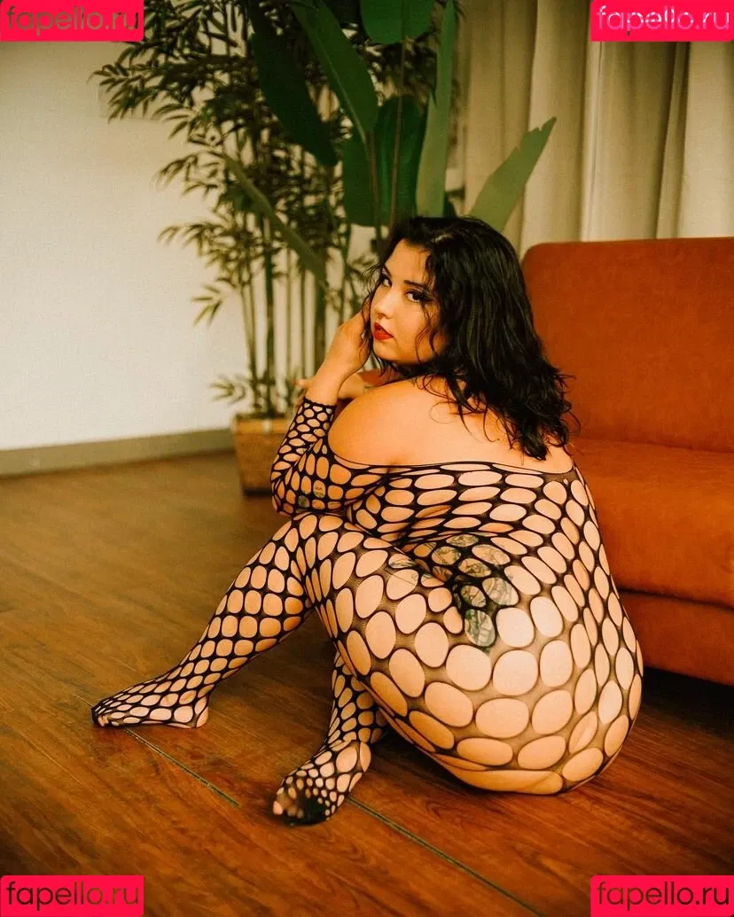 Suki Jade Onlyfans Photo Gallery 