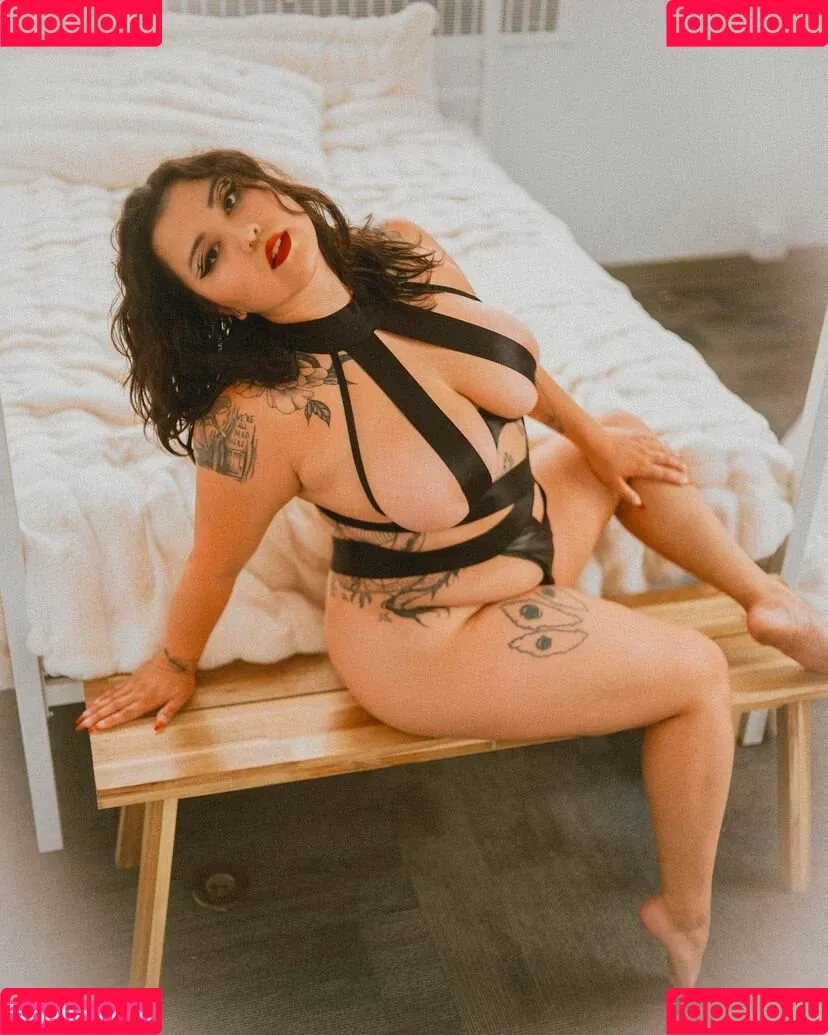 Suki Jade Onlyfans Photo Gallery 