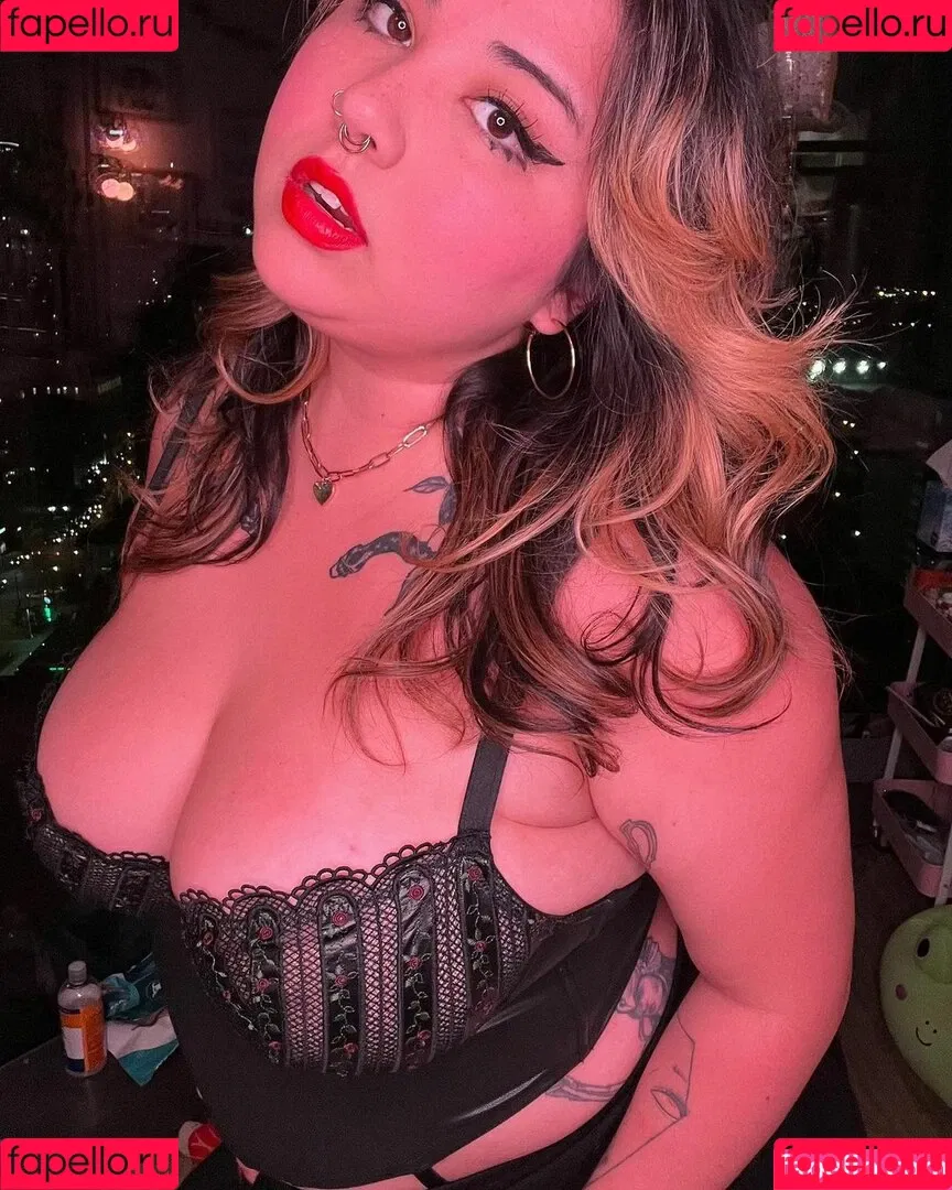 Suki Jade Onlyfans Photo Gallery 