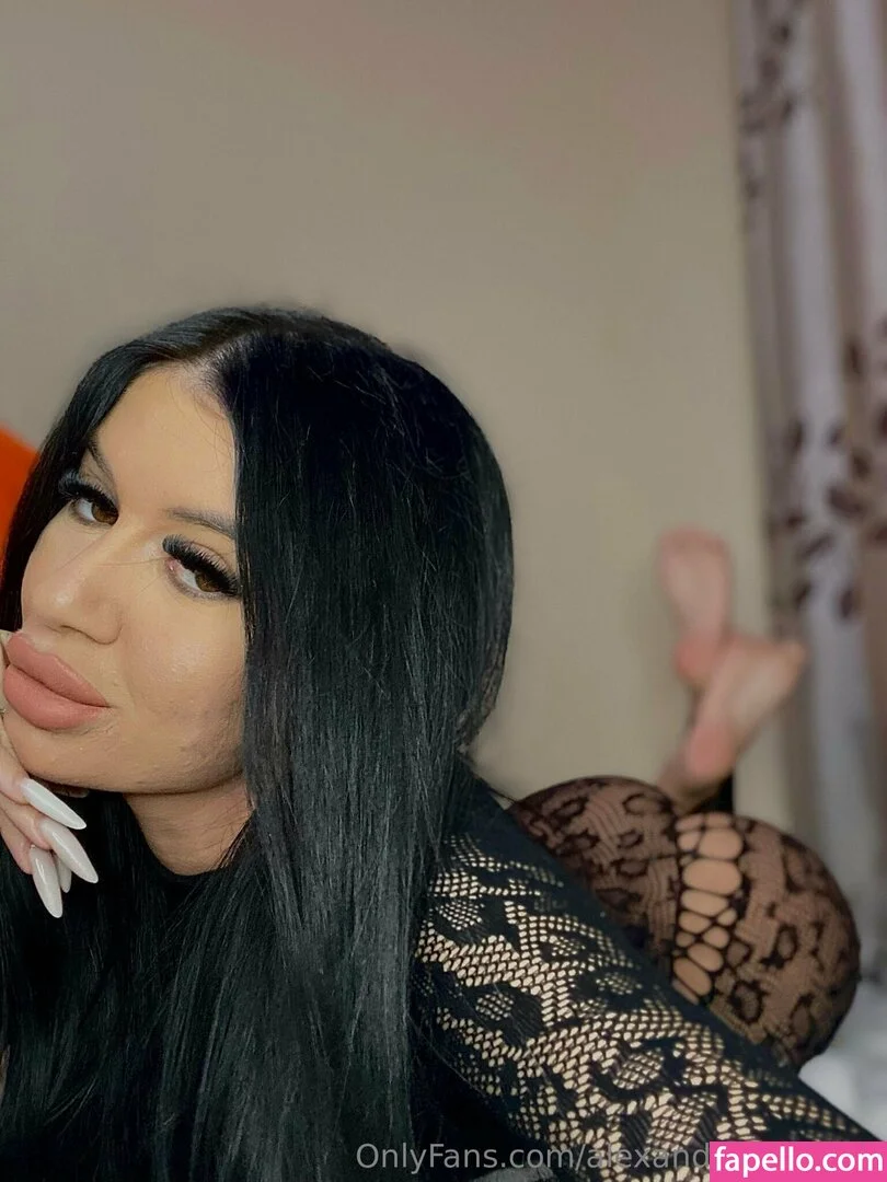 alexandra.ale_free Nude Onlyfans Photo 5
