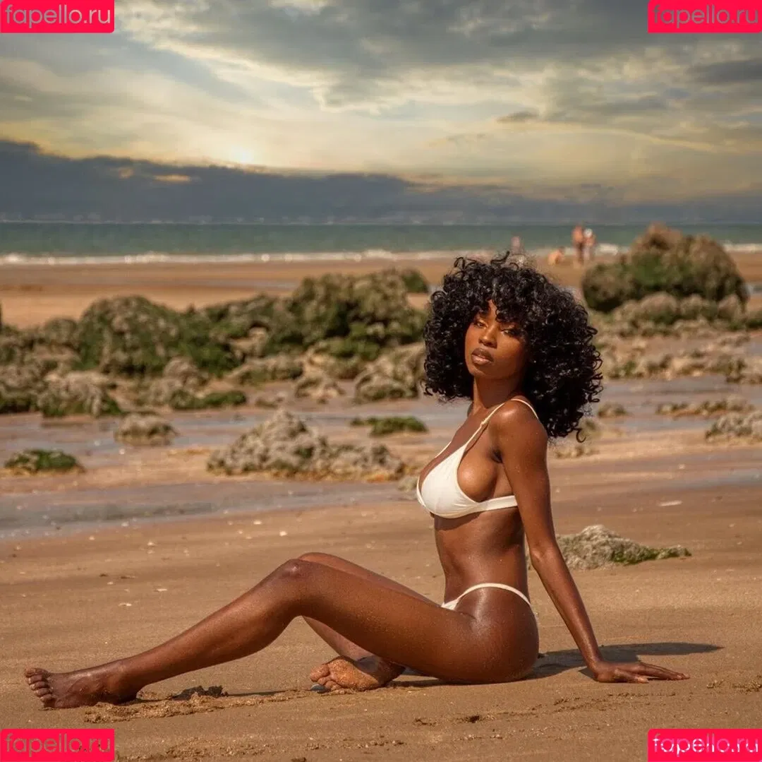 Princia G Onlyfans Photo Gallery 