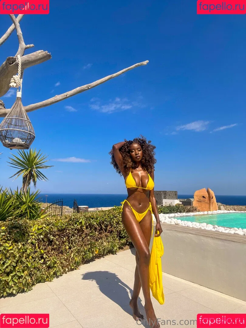 Princia G Onlyfans Photo Gallery 