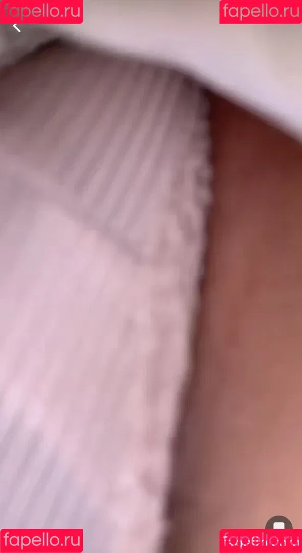 Emilia Laurent Onlyfans Photo Gallery 
