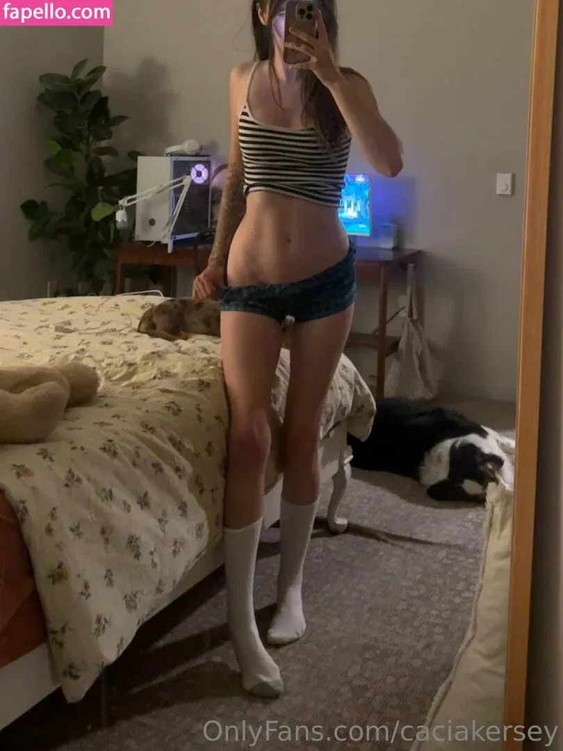 caciakersey Onlyfans Photo Gallery 