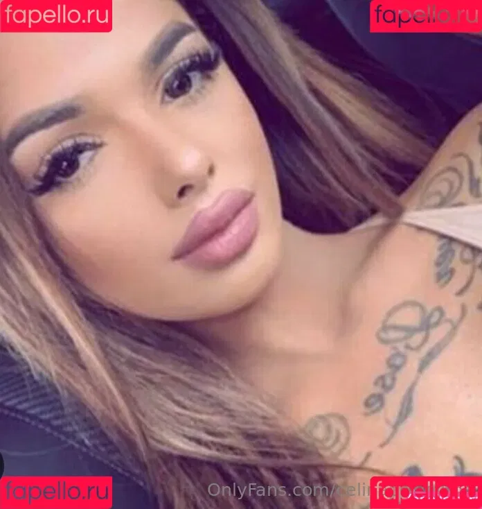 celinapowelltoo Onlyfans Photo Gallery 