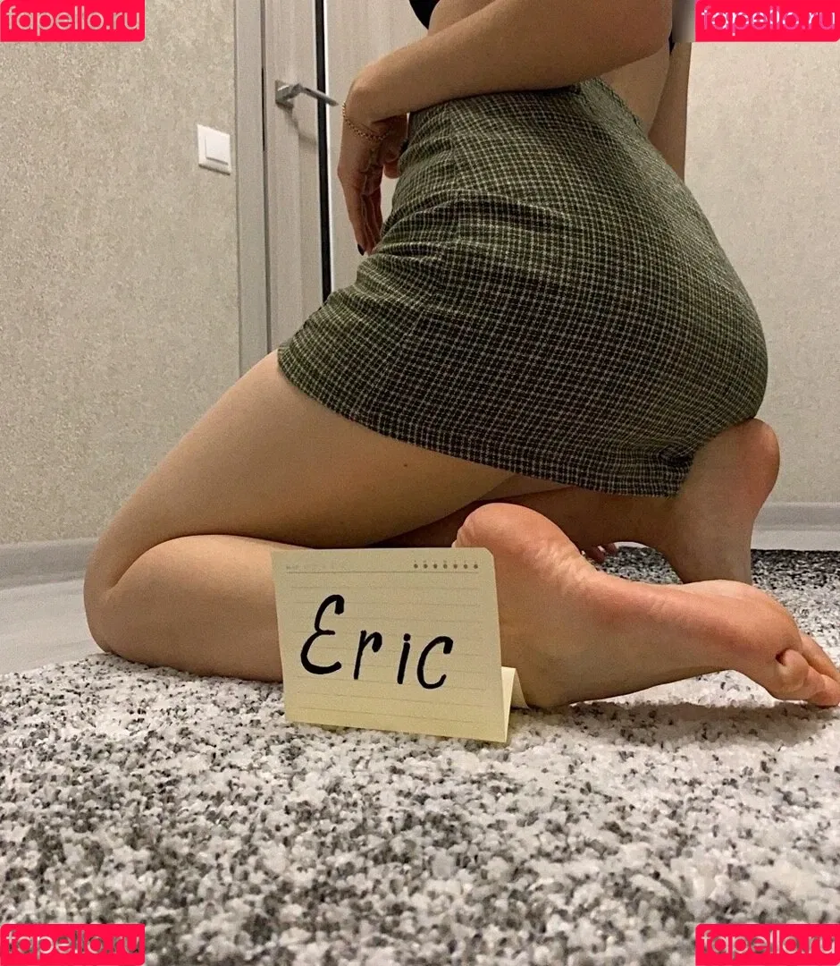 Vellari_feet Onlyfans Photo Gallery 