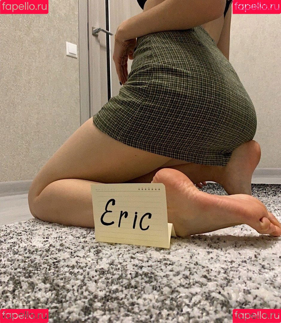 Vellari_feet Onlyfans Photo Gallery 