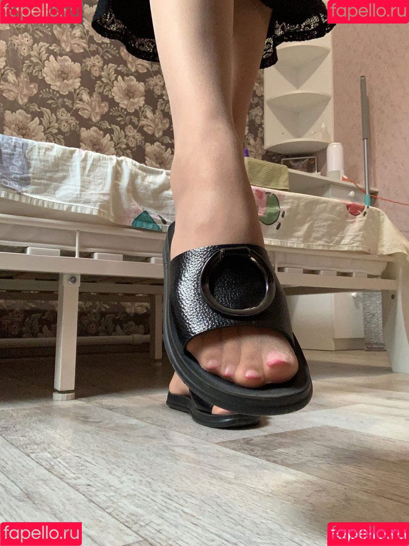 Vellari_feet Onlyfans Photo Gallery 