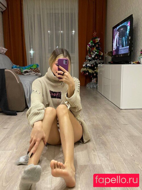 Vellari_feet Nude Onlyfans Photo 12