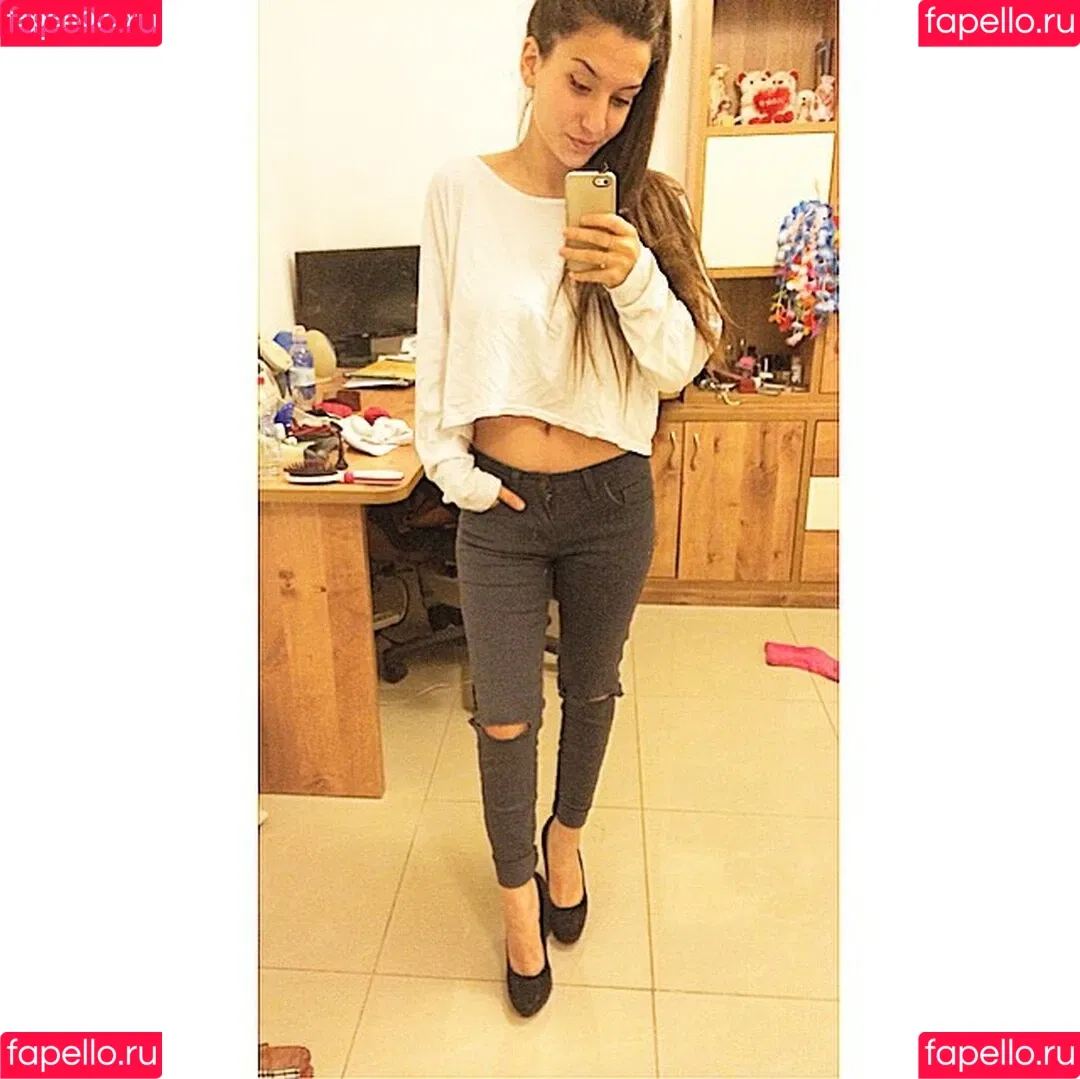 Sapir Hazansky Onlyfans Photo Gallery 