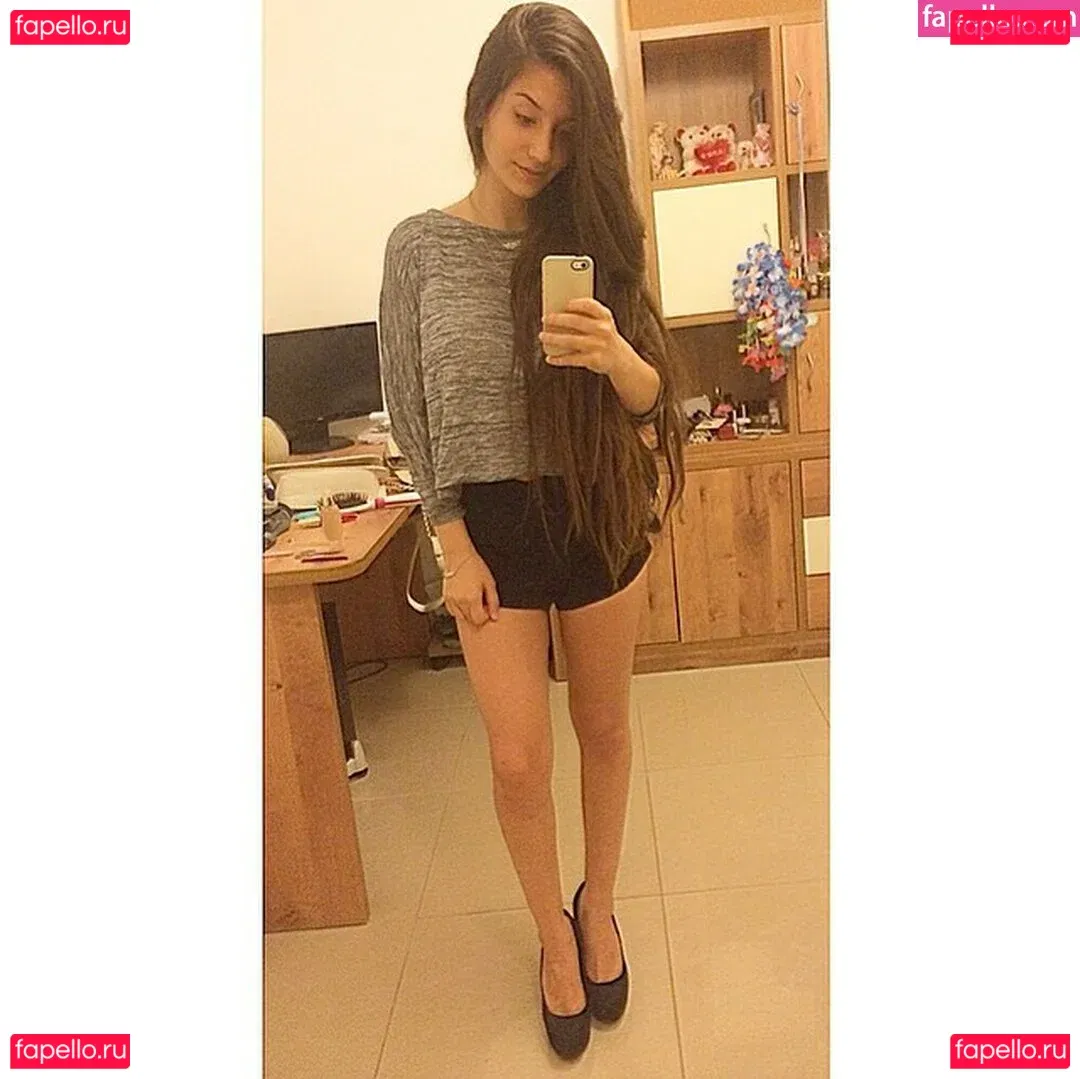 Sapir Hazansky Onlyfans Photo Gallery 