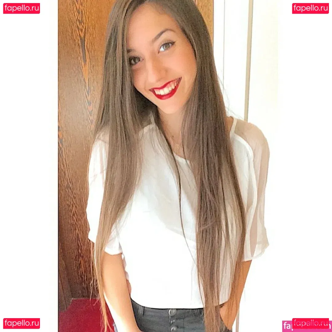 Sapir Hazansky Onlyfans Photo Gallery 