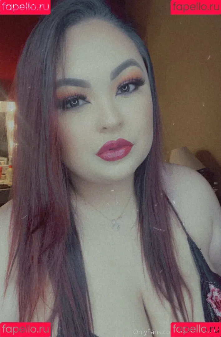 asian_babe10 Onlyfans Photo Gallery 