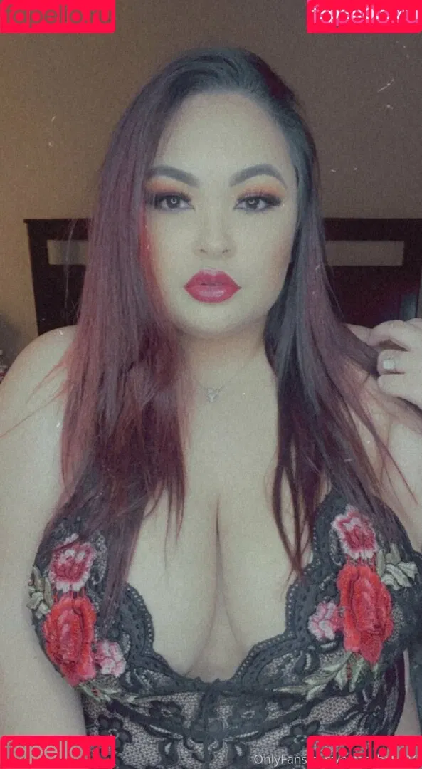 asian_babe10 Onlyfans Photo Gallery 